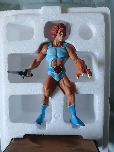 Thundercats lion mini statue - thundercats,
