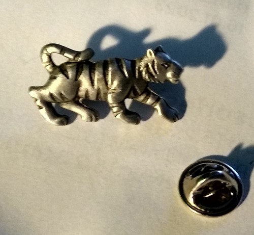 Vintage tiger pewter - pewter, pin