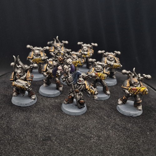 Well painted warhammer 40k - well,