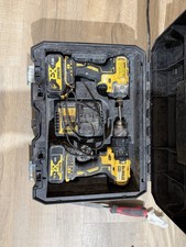 Dewalt DCK2060M2T-SFGB 18V
