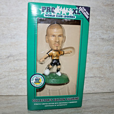 Corinthian Prostars XL Membership 2002 - David Beckham - Manchester Utd  XL018 P