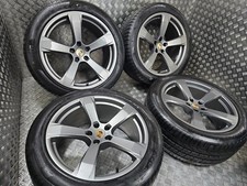 2022 Genuine OEM Porsche Macan III T 20" Alloy Wheels + Tyres GTS Turbo Platinum