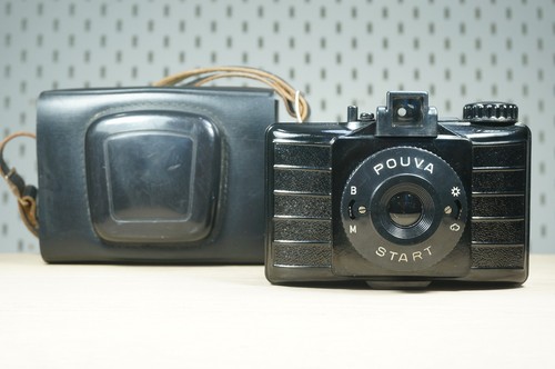 Pouva start bakelite medium - start,