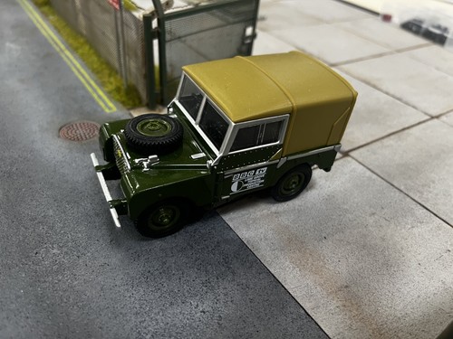 Britain land rover - 1/32,