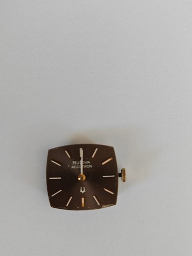 Bulova accutron cal 2210 - bulova,