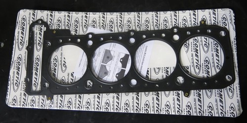 Cometic cylinder head - head, gasket