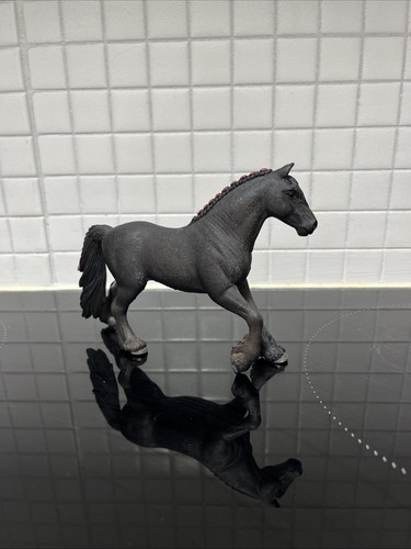 Schleich 2013 retired friesian - 2013,