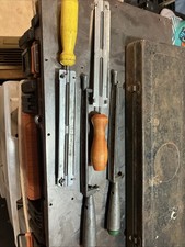 Chainsaw sharpening chain file