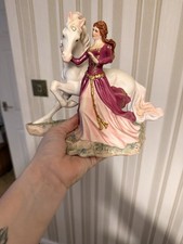 Franklin Mint The Lady and The Unicorn Fine Porcelain Figurine DAMAGED NOHORN