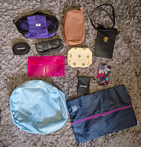 Mixed bags pouches job - mixed,