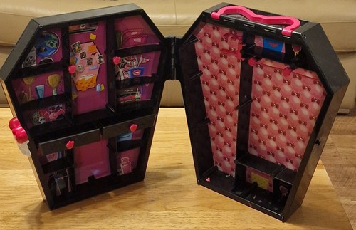 Monster high coffin - monster,
