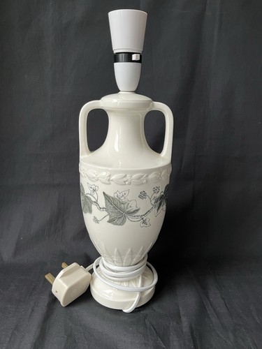Wedgwood nepoleon table - wedgwood, lamp