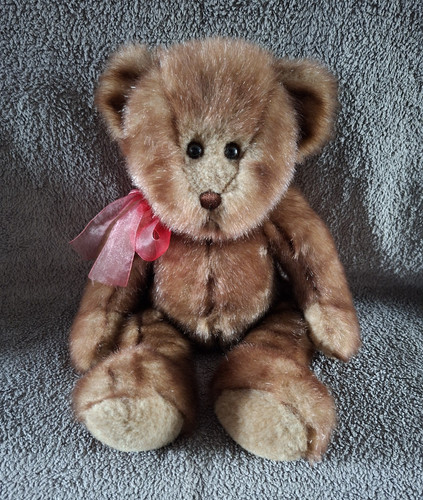 Vintage gund brown plush bear - brown,