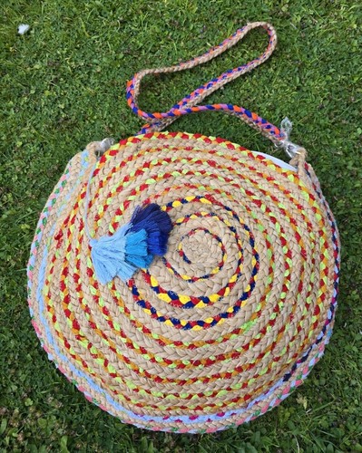 Circle round woven jute - ,