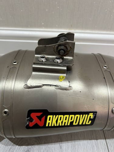 Yamaha mt07 akrapovic exhaust - yamaha,