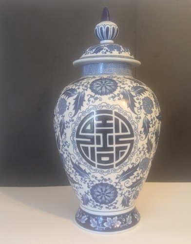 Large blue white ginger jar - blue,