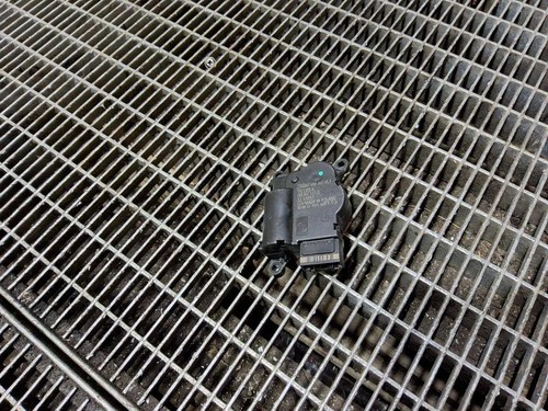 Audi air flap motor - 8u,