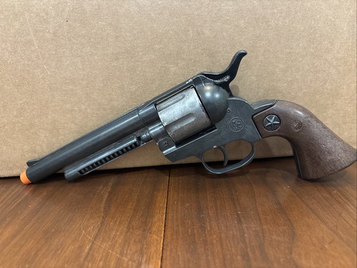 Vintage gonher cowboy - vintage, revolver