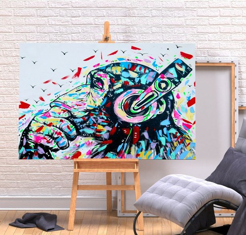 Banksy thinking monkey - dj,