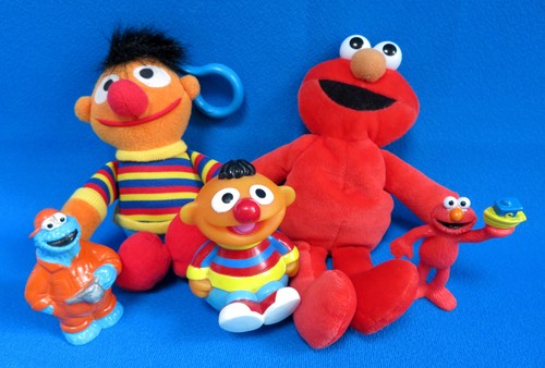 Bundle the muppets - x,