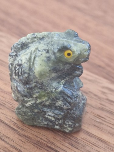 Serpentine jade carved - /, (??)