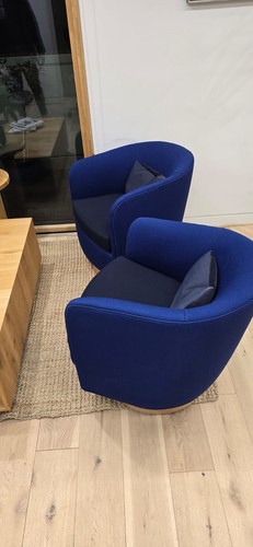 Milo baughman swivel lounge - swivel,