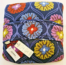 Vera Bradley Fleece Travel Blanket in Center Stage