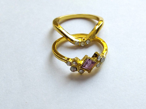 Women pair gold - pair,
