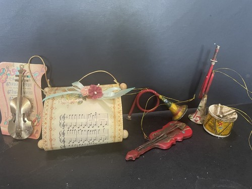 Vintage painted metal - painted,