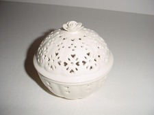 Hartley Greens & Co Leeds Creamware Covered Trinket Box Potpourri Jar - England