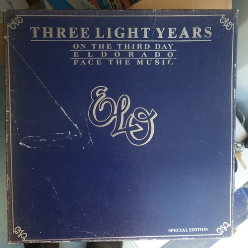 Elo three light years - three,