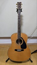 YAMAHA LL-6J Acoustic Guitar