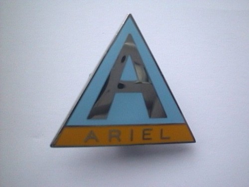 Motorcycle pin badge - motorcycle, 'ariel