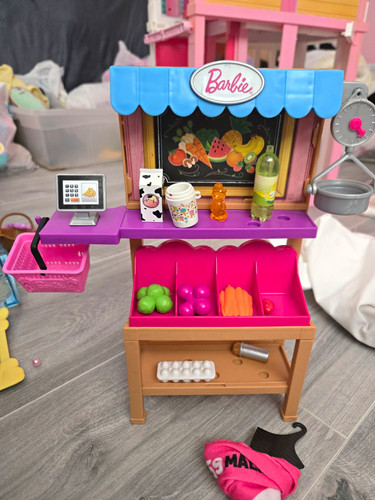 Barbie kitchen market - barbie, stall