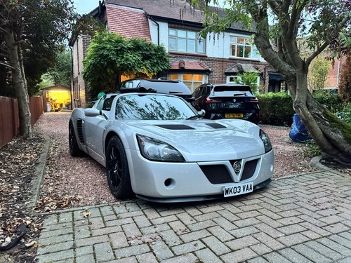 Vauxhall vx220 2 - vauxhall,