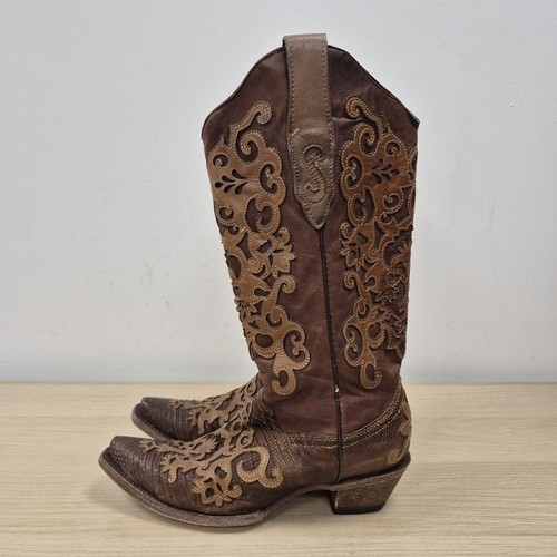 Corral brown leather cutout - leather, 3d
