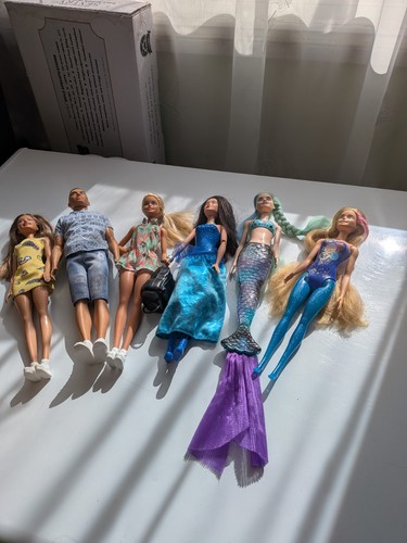Barbie doll bundle - doll,