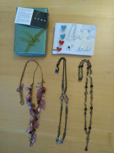 Costume jewellery mixed lot - ,