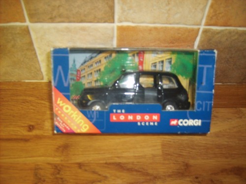 Corgi london taxi mint - london,