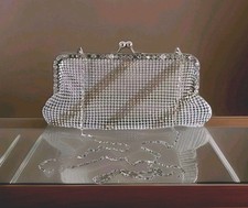 VINTAGE! SILVER CHAIN MAIL CLUTCH/ACROSS BODY BAG- CREAM LINED 