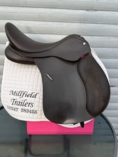 17.5 Black Wintec 500 Vsd with Cair Adjustable Gullet  Narrow To Extra Wide