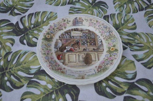 Wedgwood foxwood tales plate - wedgwood,