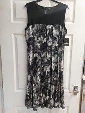 Bnwt Sandra Darren Black