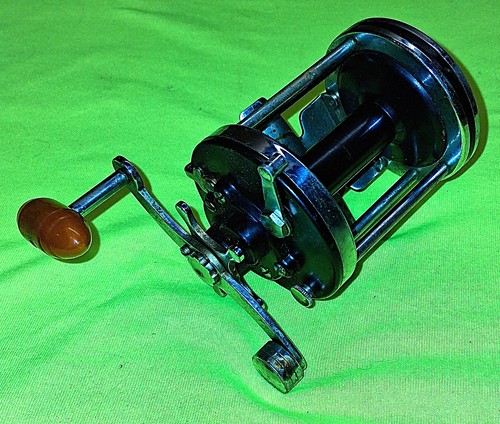 Penn 140 squidder fishing reel - penn,