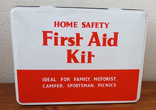 Old vintage retro first - vintage, aid