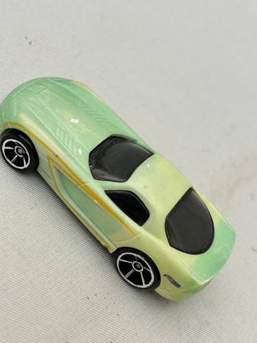 Hot wheels colour - hot,