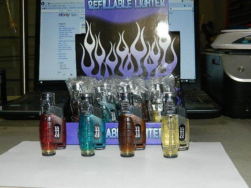 Pocket size jet torch lighter - size,