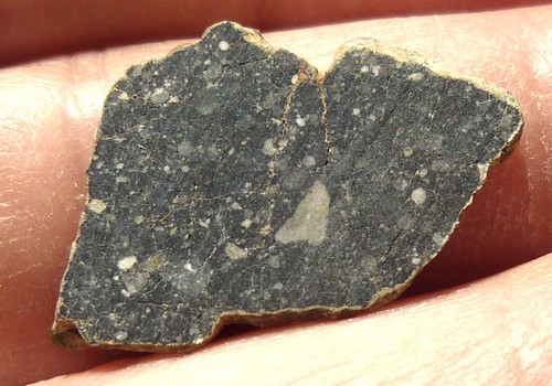 Lunar meteorite nwa 11216 - lunar,