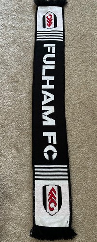 Fulham scarf with club crests