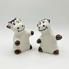 Salt And Pepper Shakers Pots